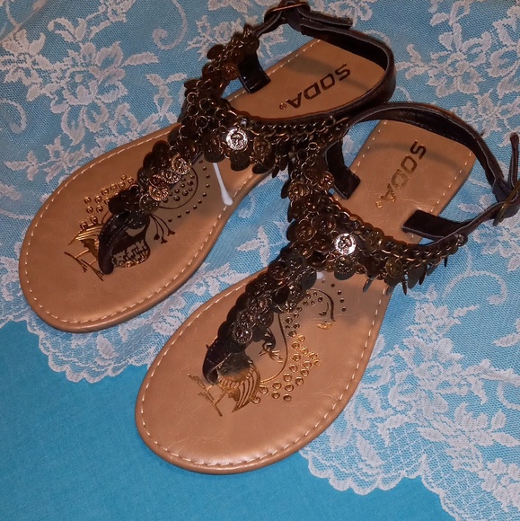 Soda Shoes - Soda Peacock Sandals